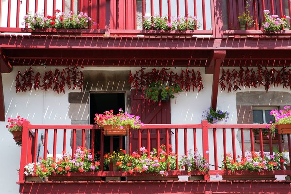 Les hébergements insolites à découvrir autour de vichy et en auvergne